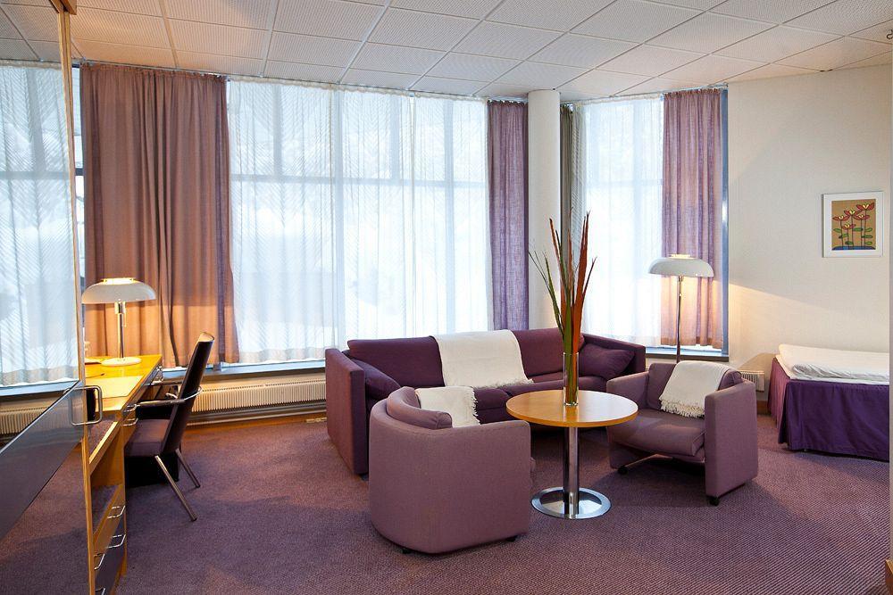 Hotel Kuninkaantie Espoo Exterior photo